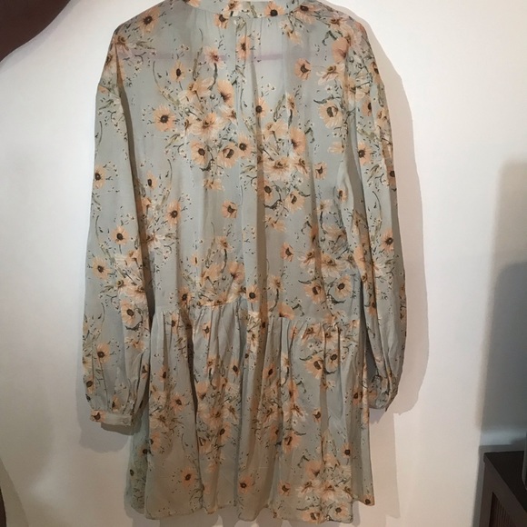 H&M Flowery Dress - Picture 2 of 3